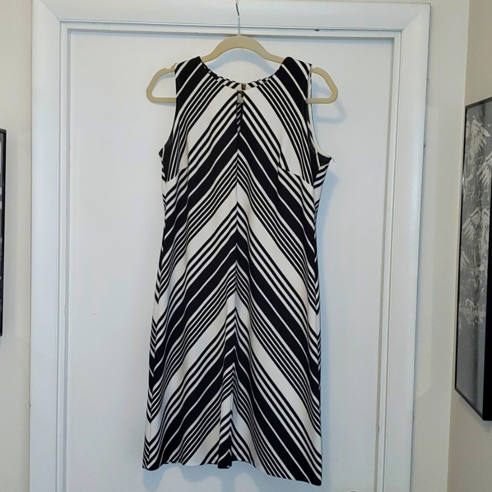 The Limited sheath dress chevron pattern